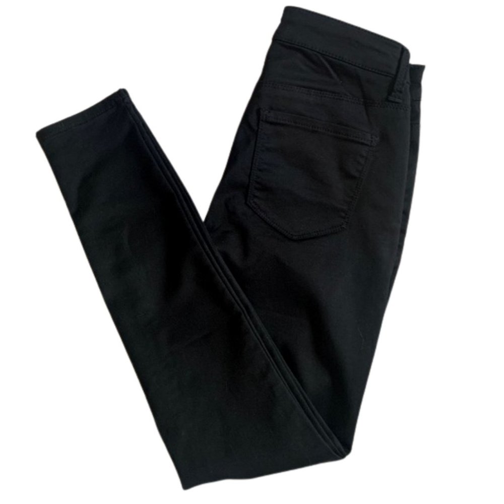 NWOT Lord & Taylor Design Lab Black Skinnies